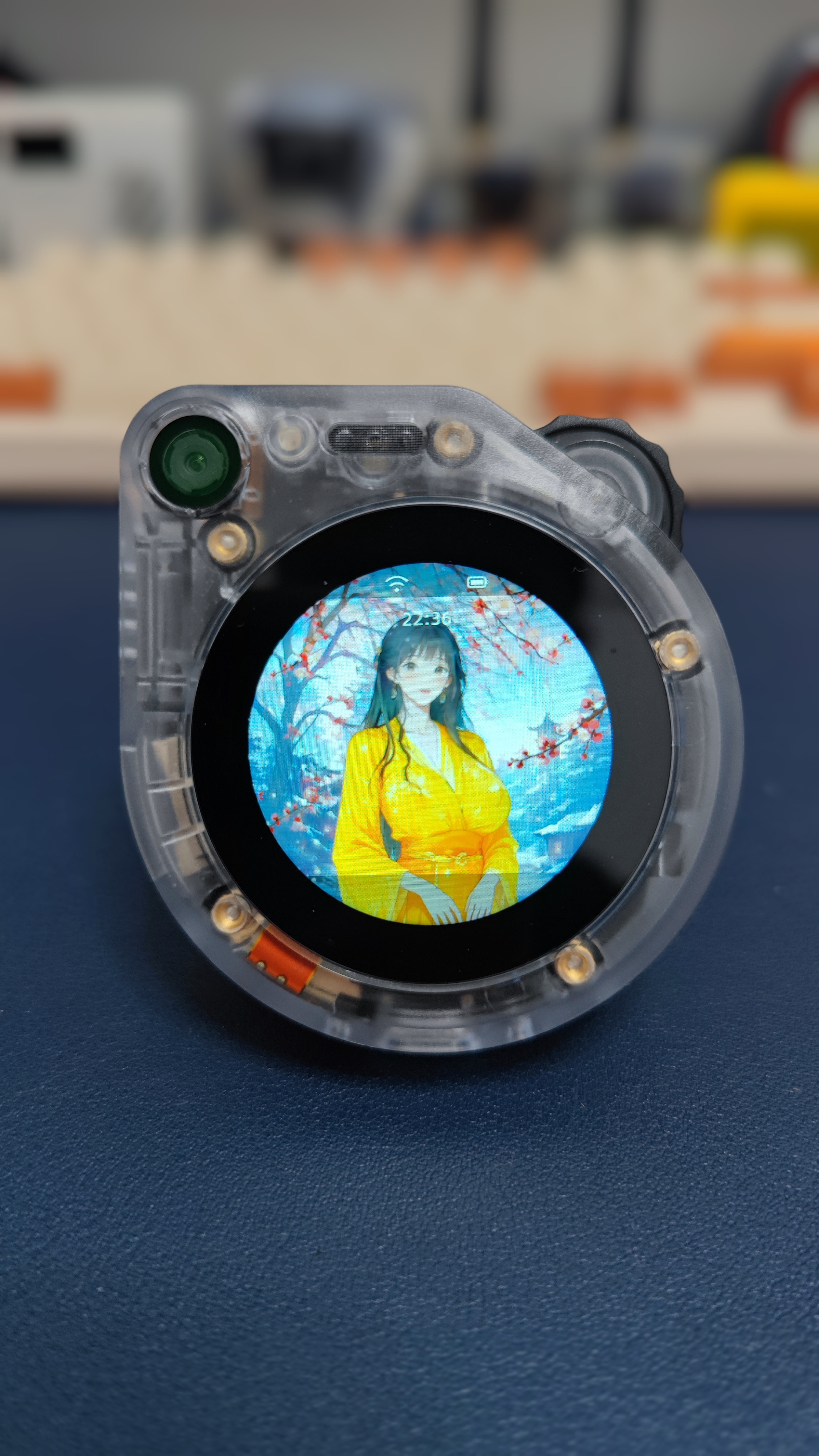 小智 AI 设备上的自定义动态人物形象